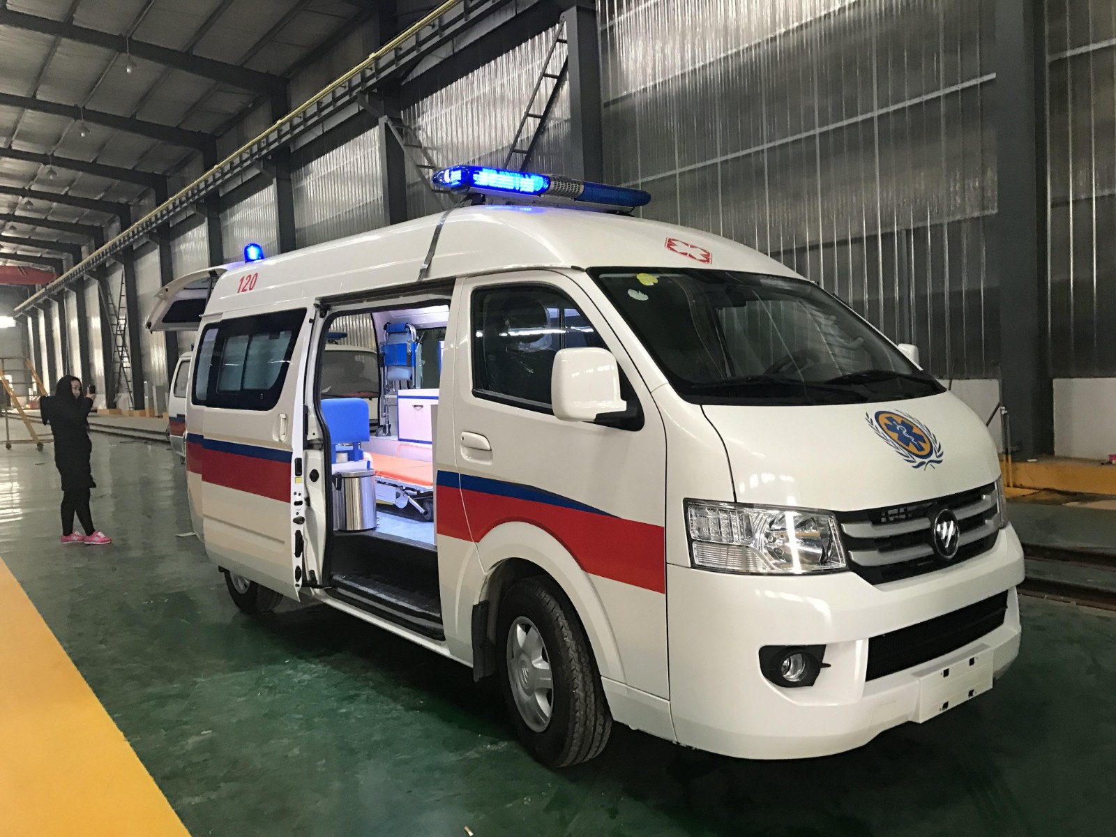 平昌县救护车转院